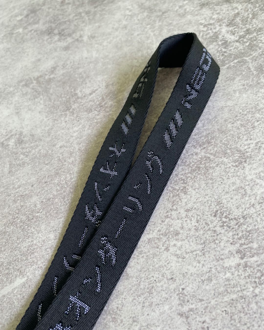 黒い冬 Black Winter Lanyard