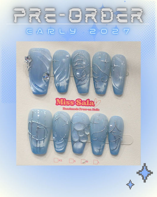holoware Press-on Nails : PRE-ORDER